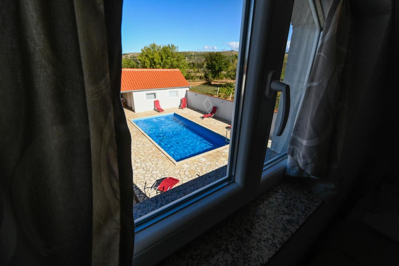 Holiday Home Donji Lepuri Lisicici Buitenkant foto